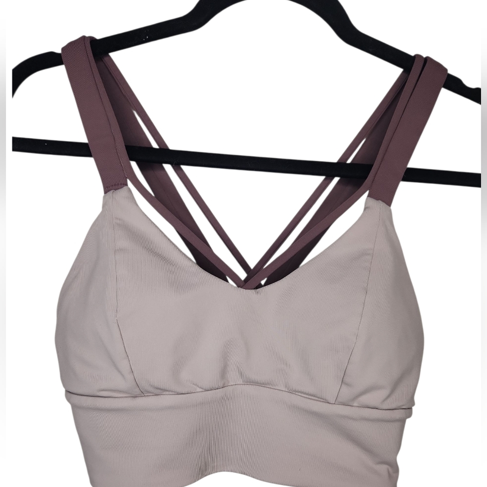 Lululemon Athletica Women's Sports Bra in Smokey Blush/Antique Bark Size XXS/2